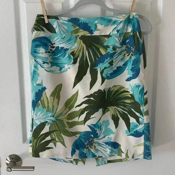 Ann Taylor Loft Silk and Cotton Tropical Floral Print Skirt size 4 - Picture 1 of 7